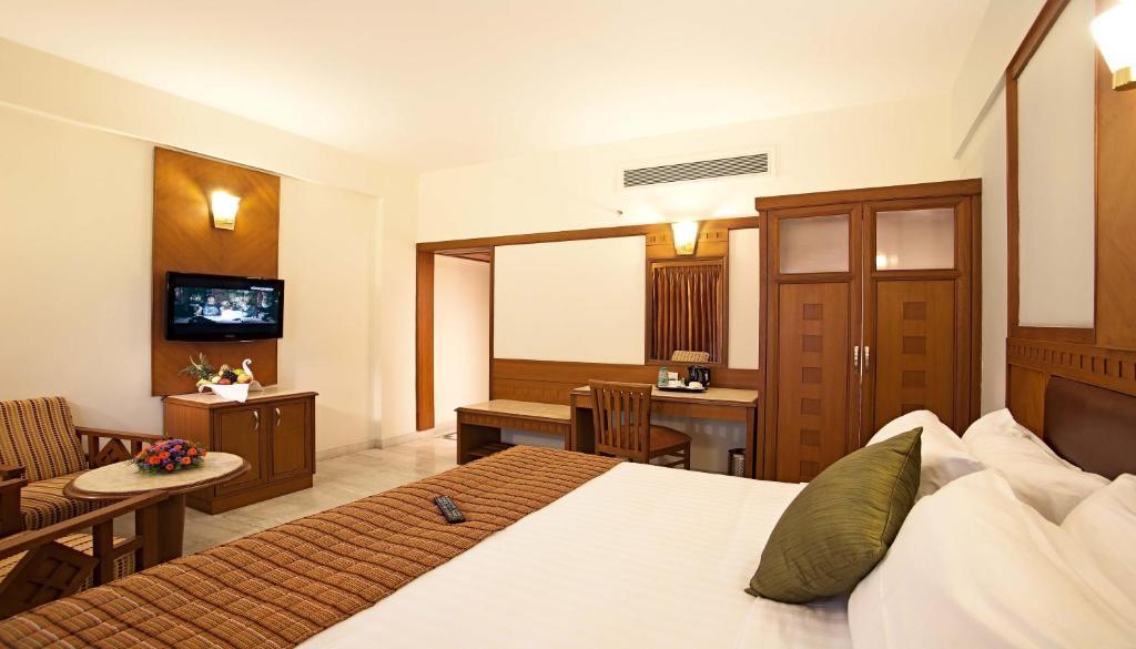 Jp Chennai Hotel Hotel 4*